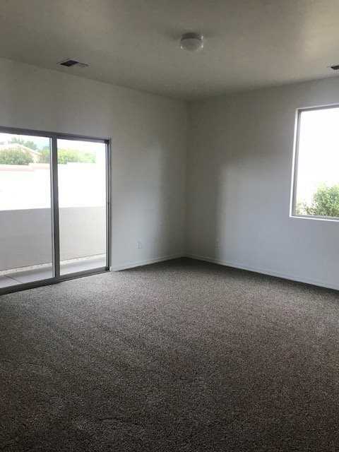 1655 Entrada Dr - Photo 2 of 7