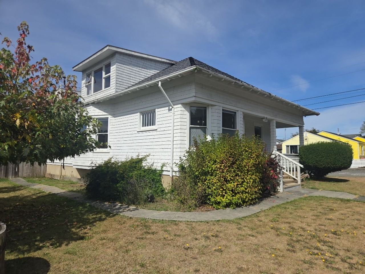 3504 I St - Photo 5 of 34