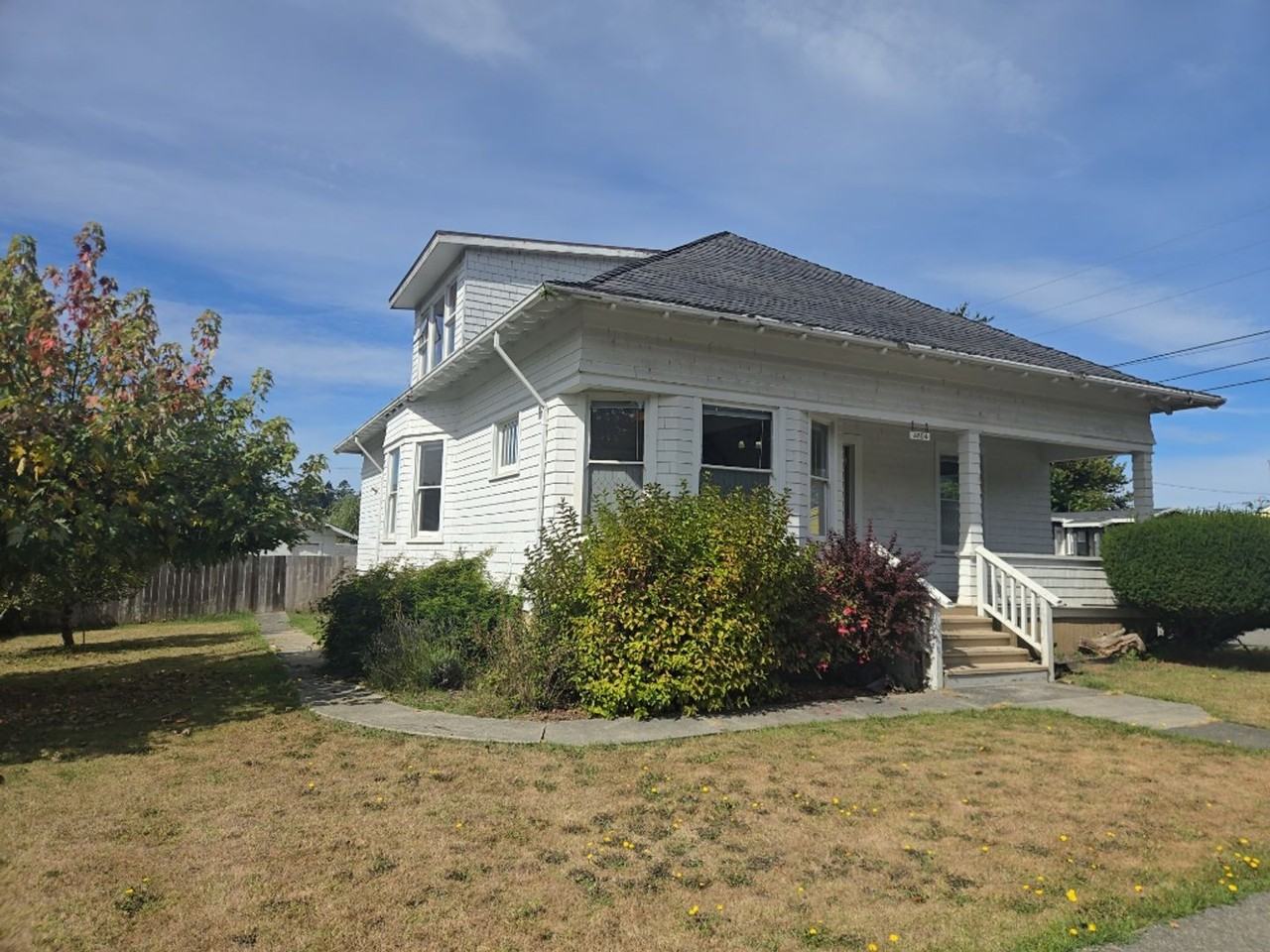 3504 I St - Photo 7 of 34