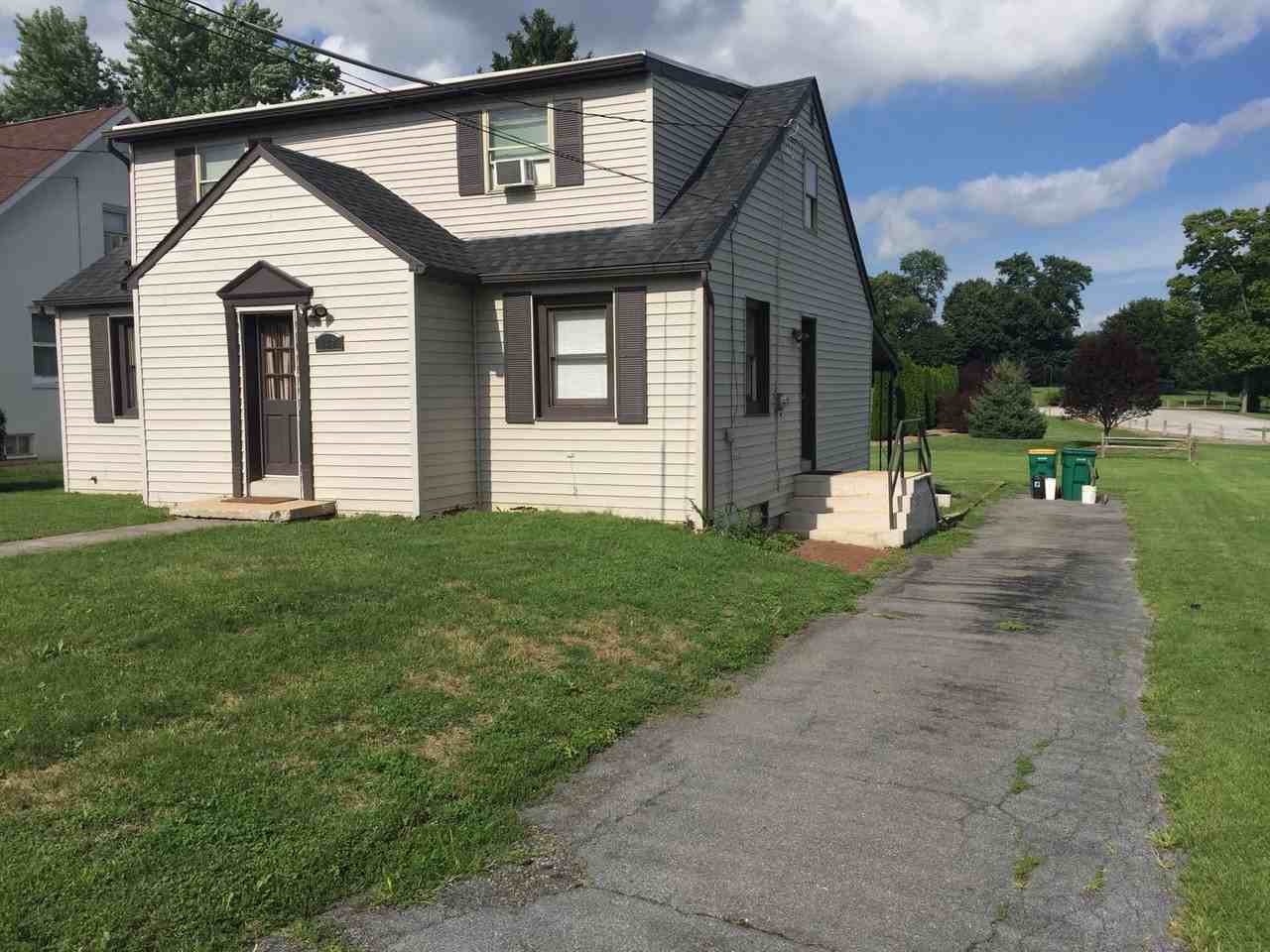 149 Crest Ave - Photo 2 of 14