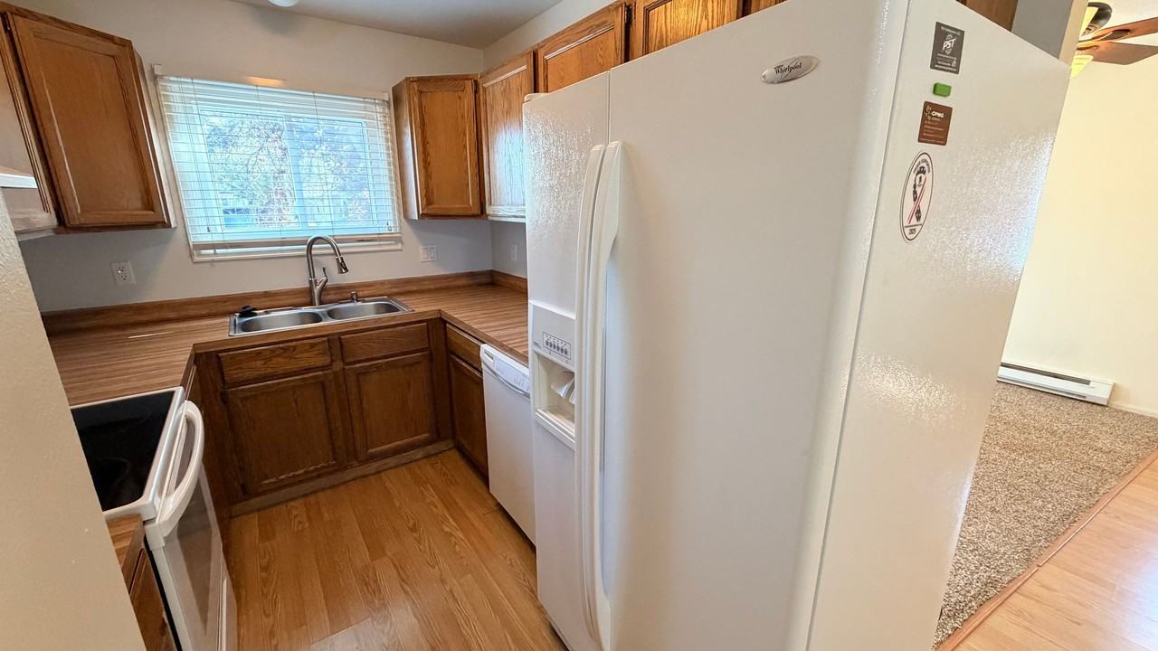 1624 Copperville Rd - Photo 6 of 23