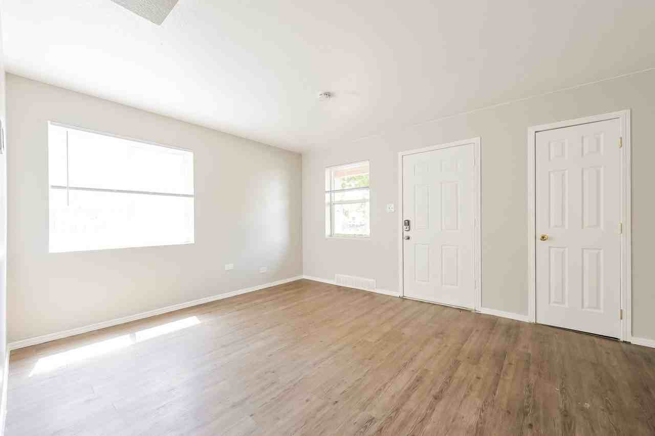 3450 Birch St - Photo 4 of 22