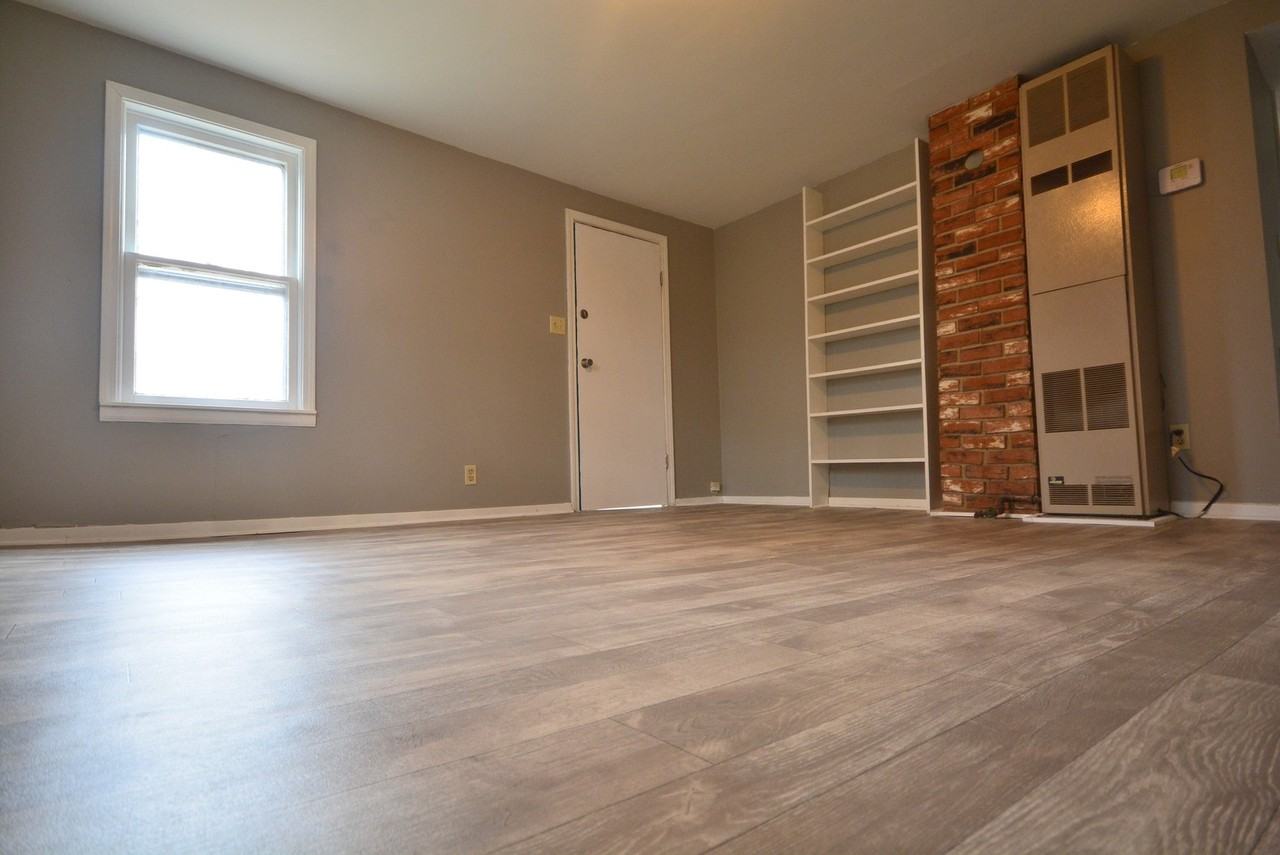 819 N Park Ave - Photo 2 of 5