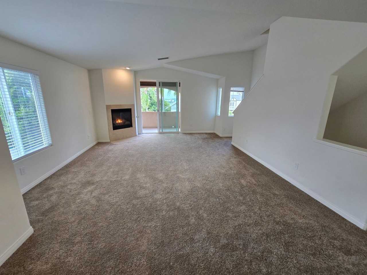 4279 Cleveland Ave - Photo 2 of 24