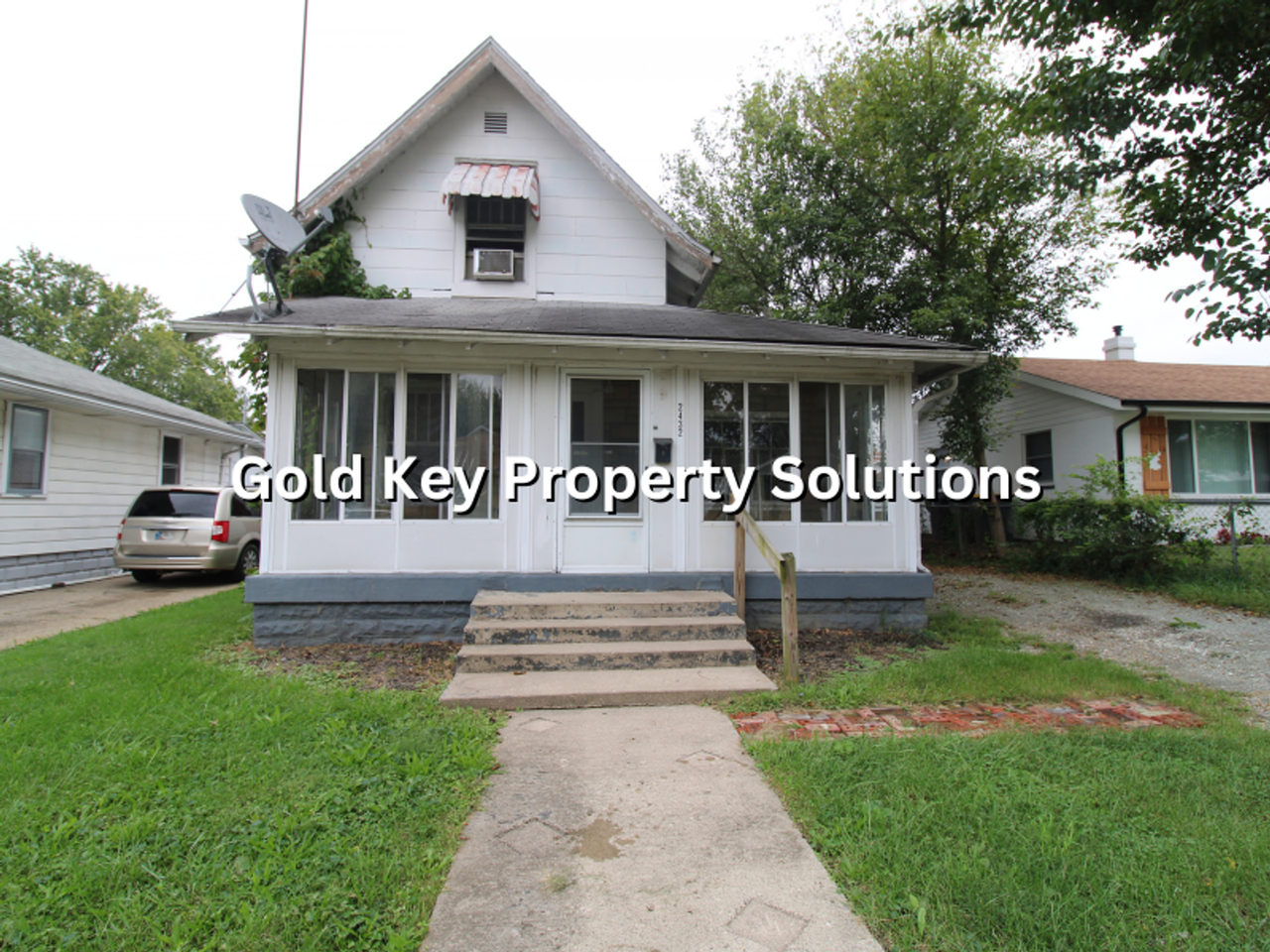 2432 Brown St - Photo 3 of 24