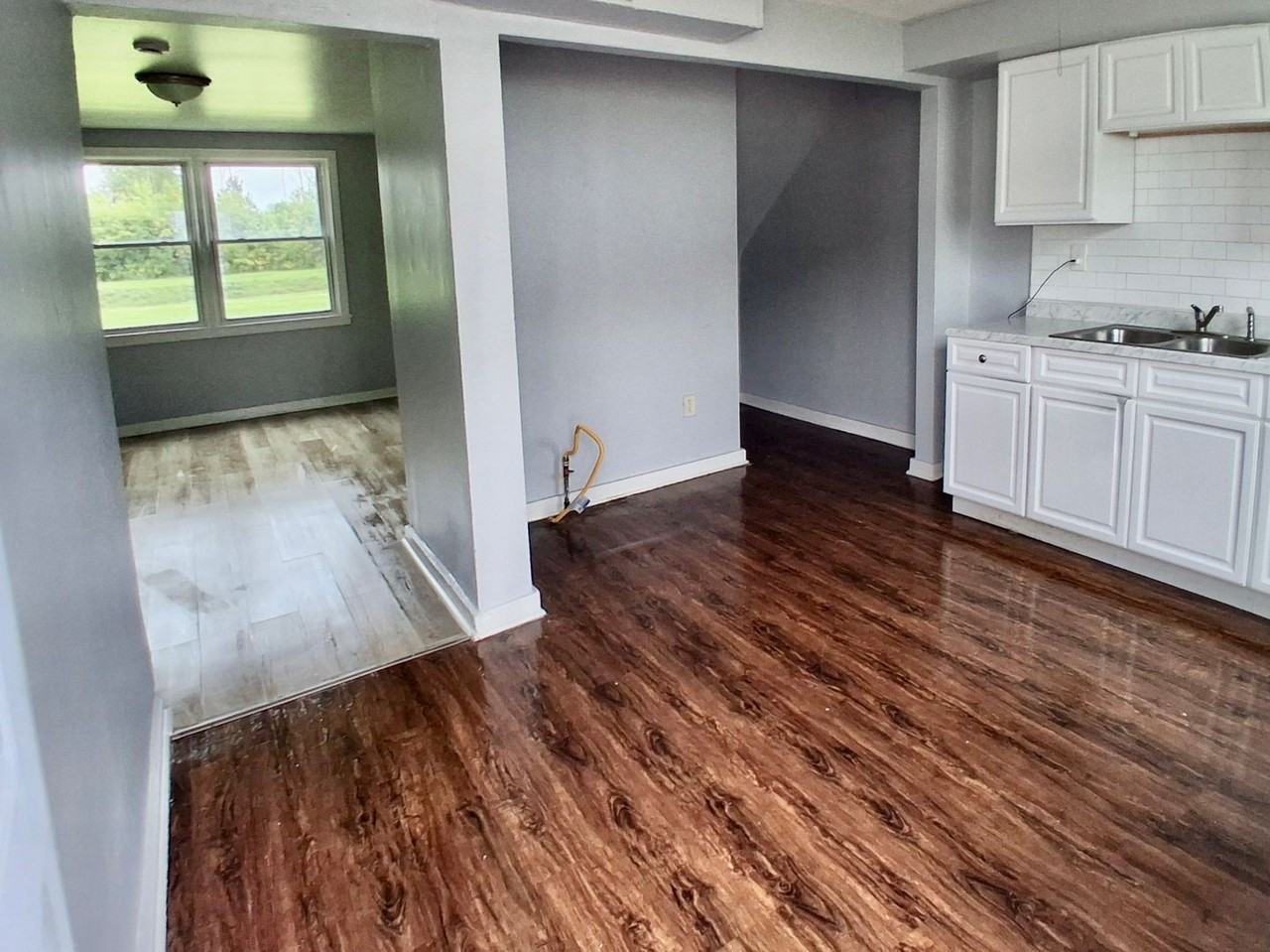 101 Cobb St #107 - Photo 2 of 8