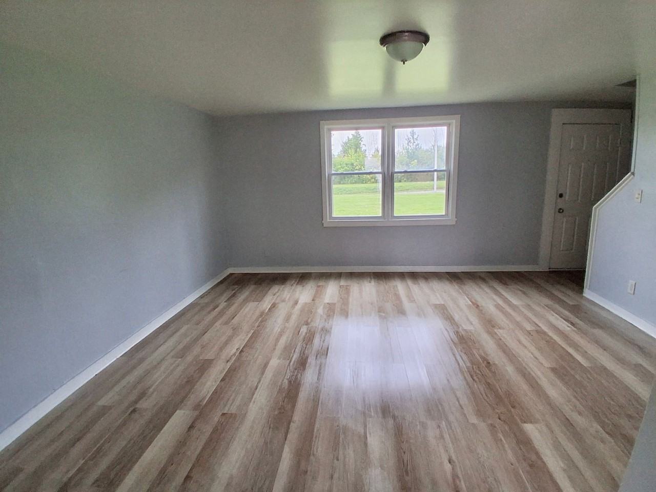 101 Cobb St #107 - Photo 3 of 8