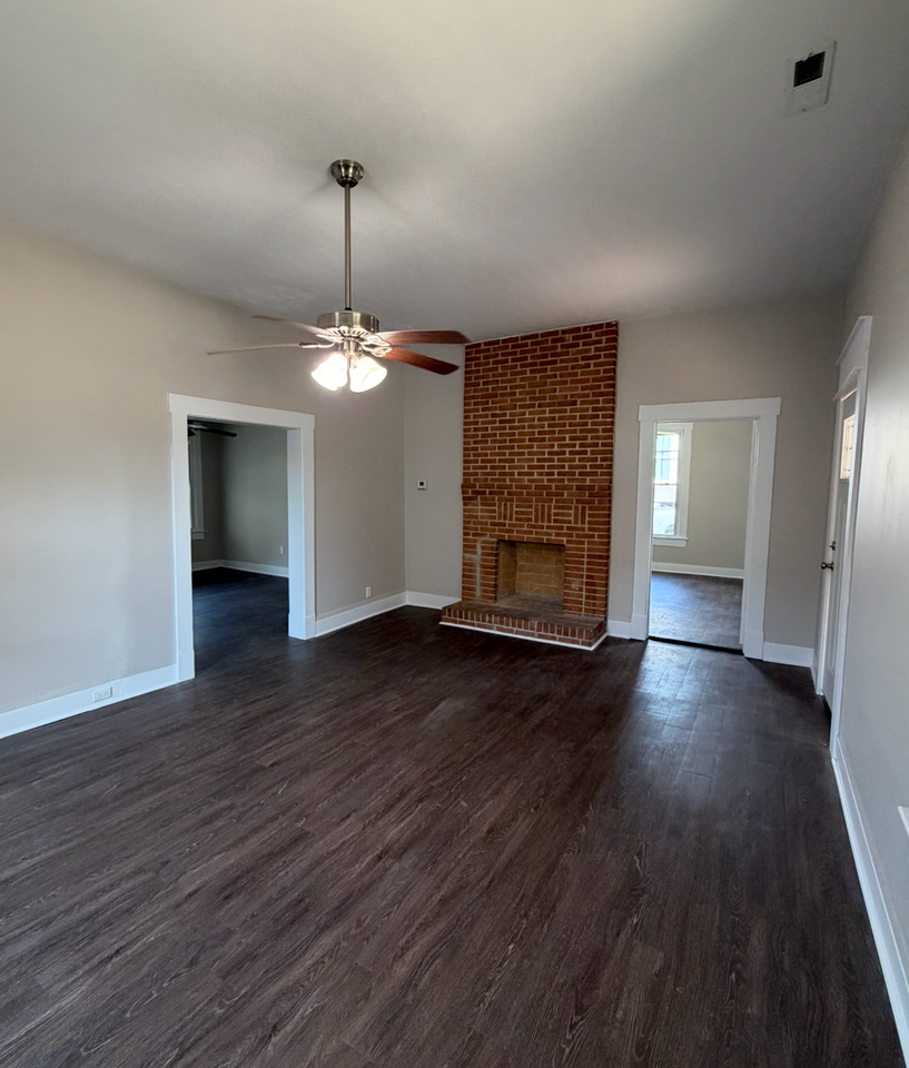 309 E 2nd St - Photo 2 of 12