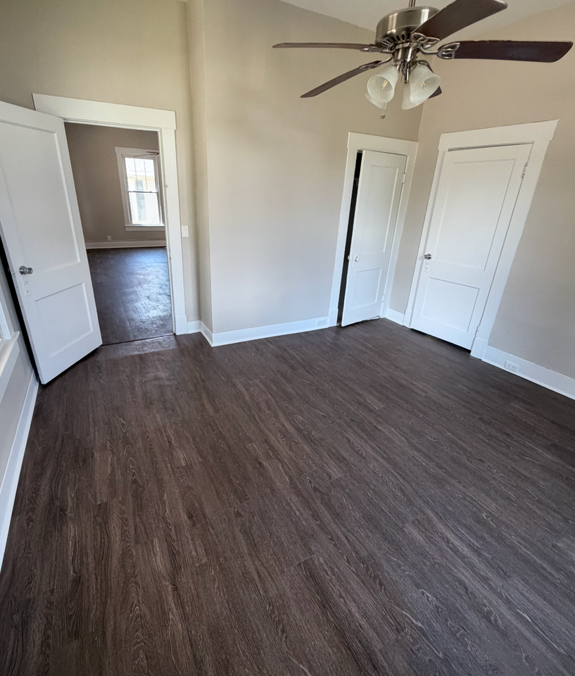 309 E 2nd St - Photo 5 of 12