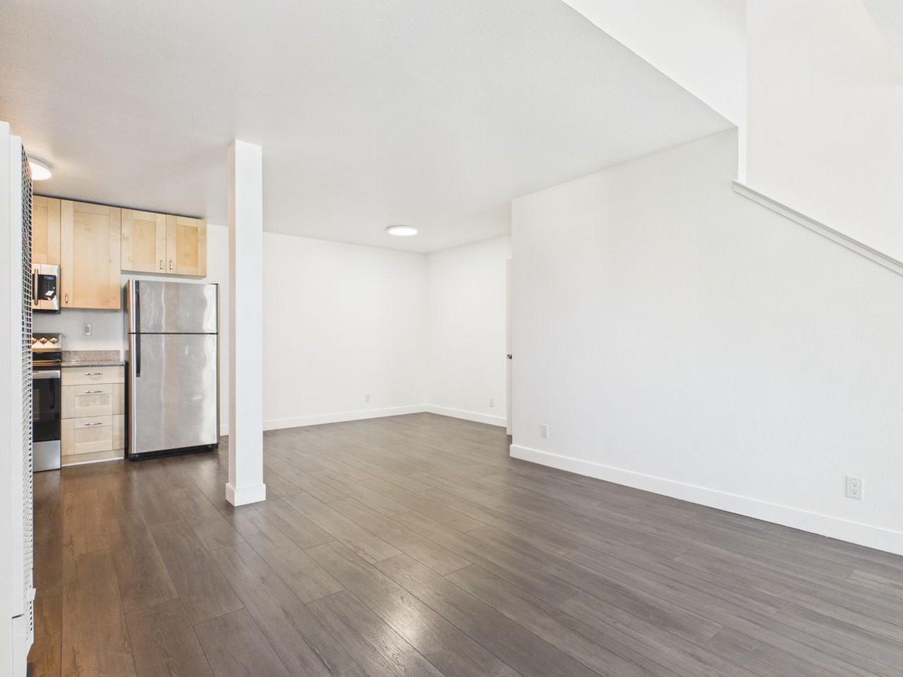 820 Casanova Ave - Photo 3 of 12
