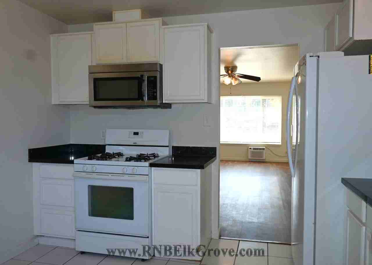 6903 Fruitridge Rd - Photo 5 of 14