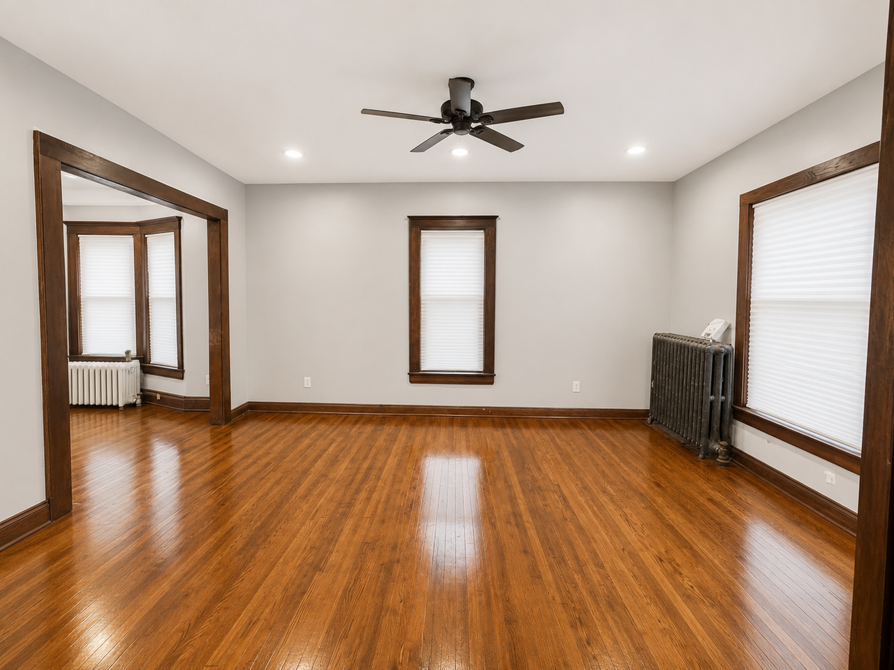 1720 Como Ave Se - Photo 6 of 12