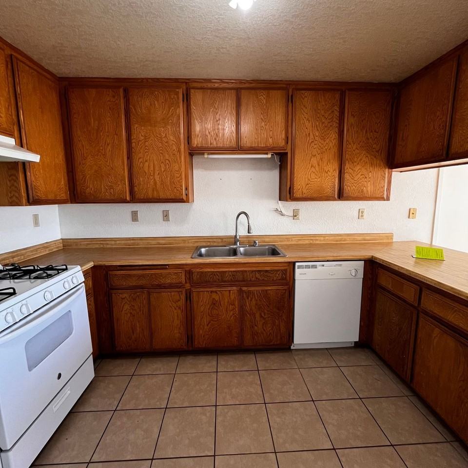 13151 Lakota Rd - Photo 4 of 13