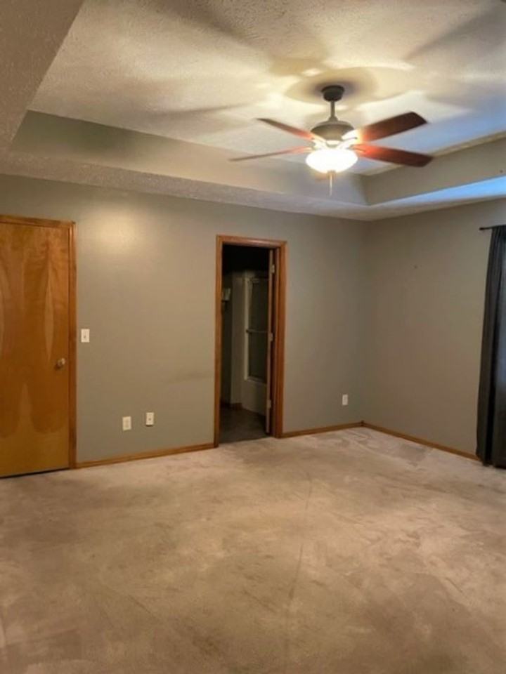 3666 W Vincent Dr - Photo 7 of 15