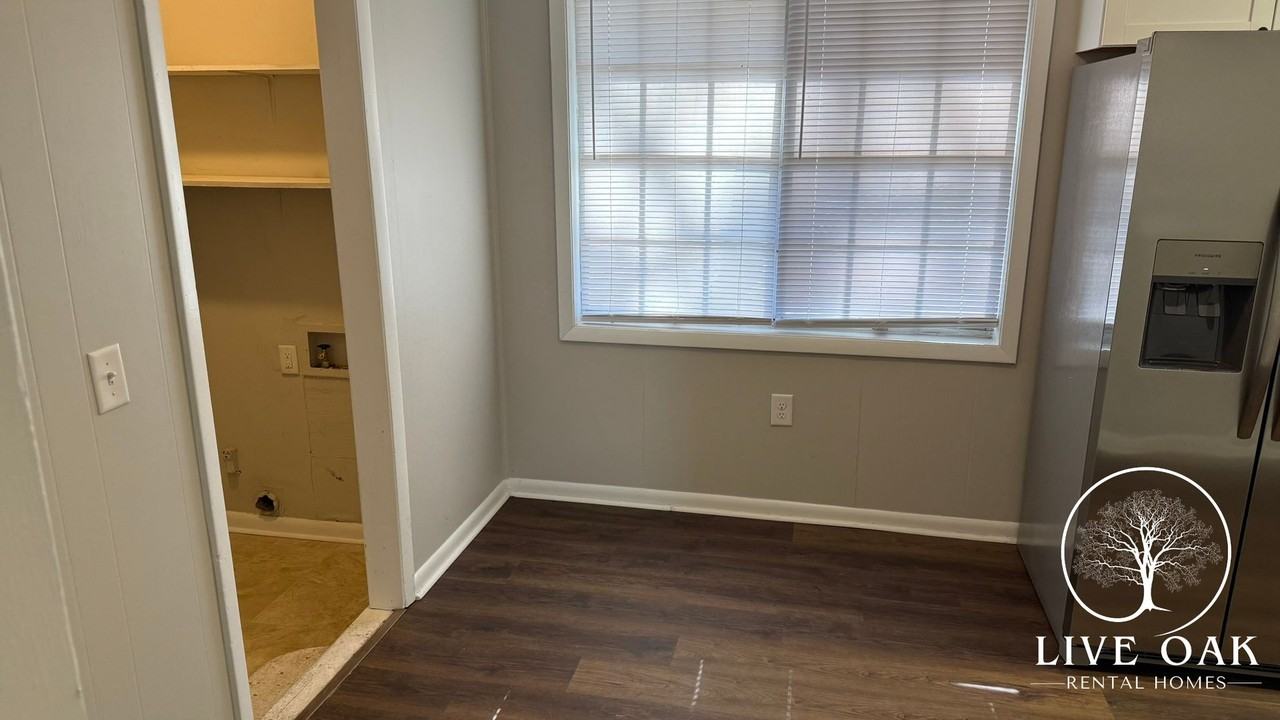 612 Franklin St - Photo 5 of 16