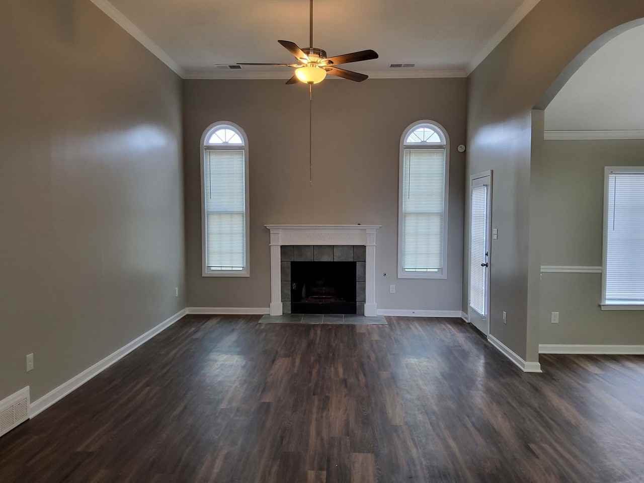 647 S Sanga Rd - Photo 5 of 50
