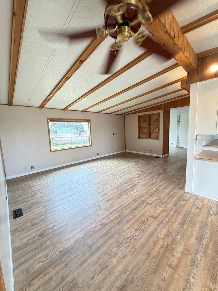 13324 Road 5 Se - Photo 4 of 25
