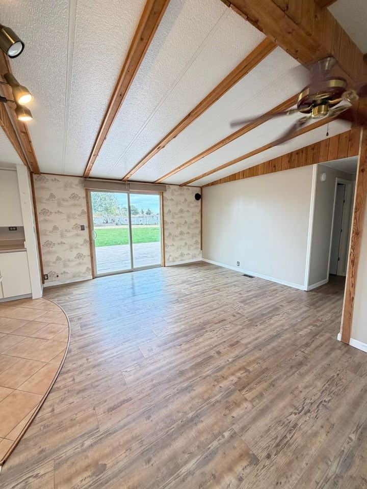 13324 Road 5 Se - Photo 5 of 25