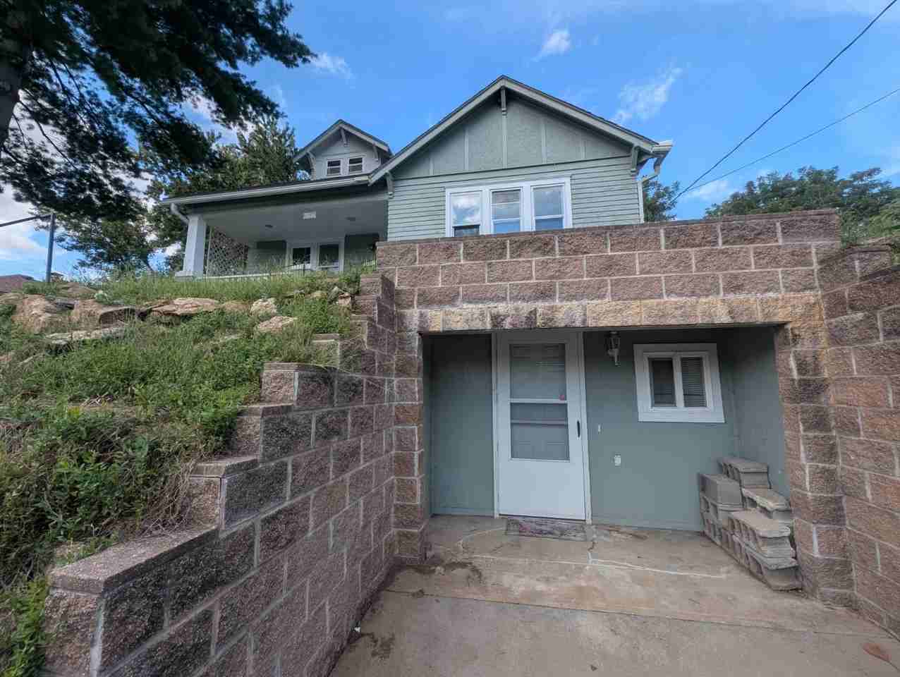 3011 Miller Ave - Photo 2 of 24
