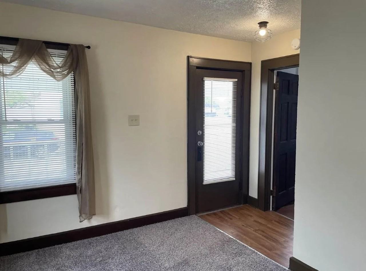 1612 W 9th St - Photo 5 of 18