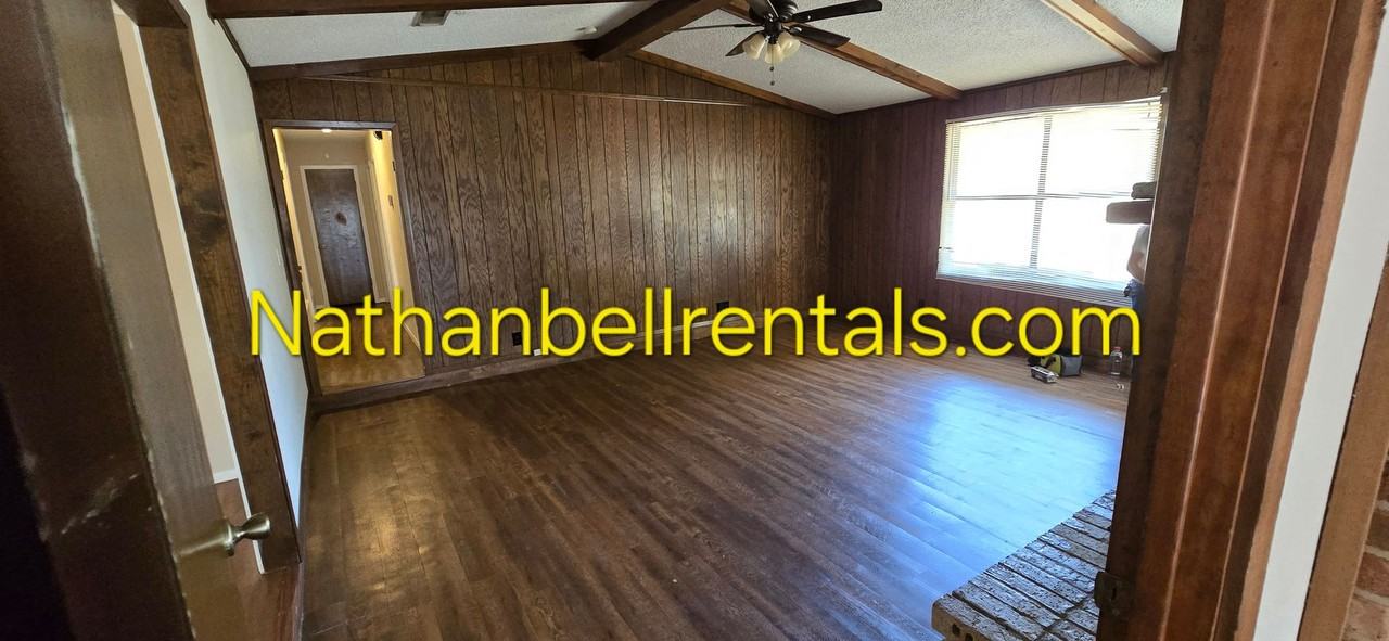 126 County Road 42320 - Photo 3 of 9