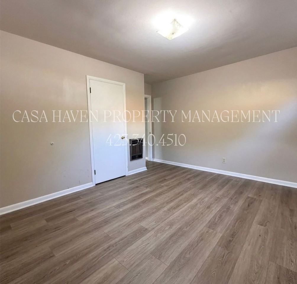 532 Vinton Ave - Photo 7 of 11