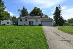 23580 Comstock Rd - Photo 1 of 1