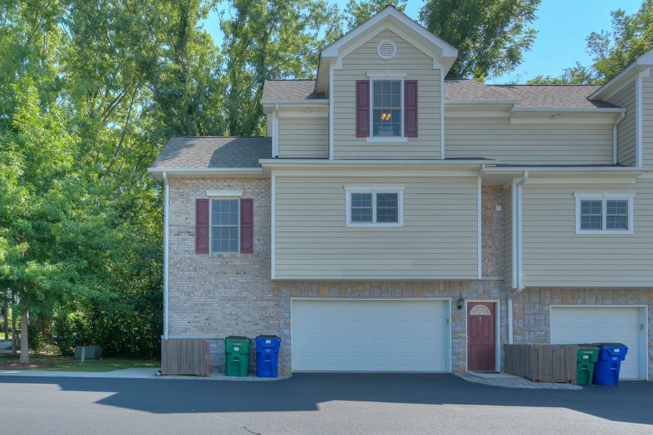 505 Green Street - Photo 2 of 19