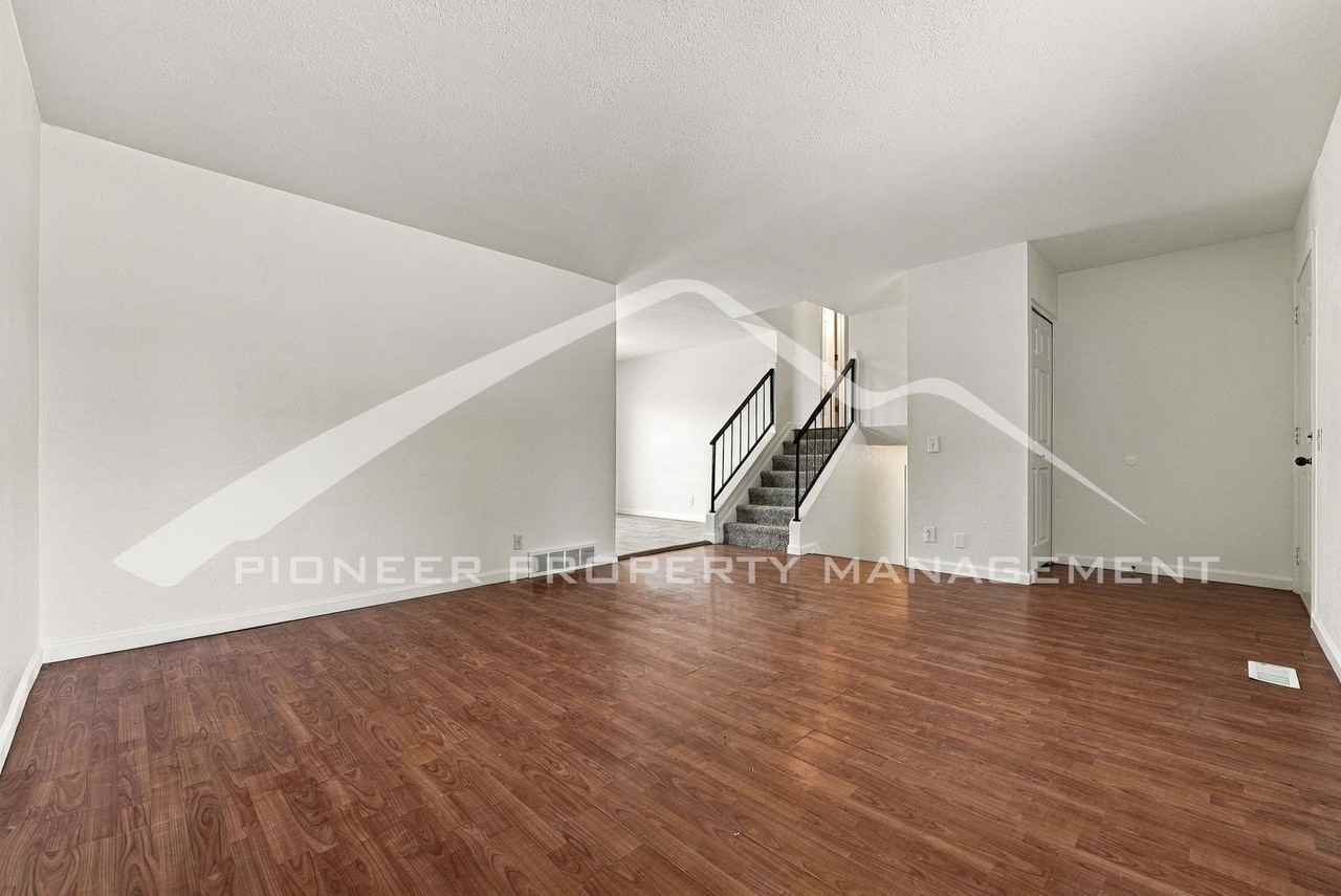12854 E Florida Dr - Photo 3 of 23
