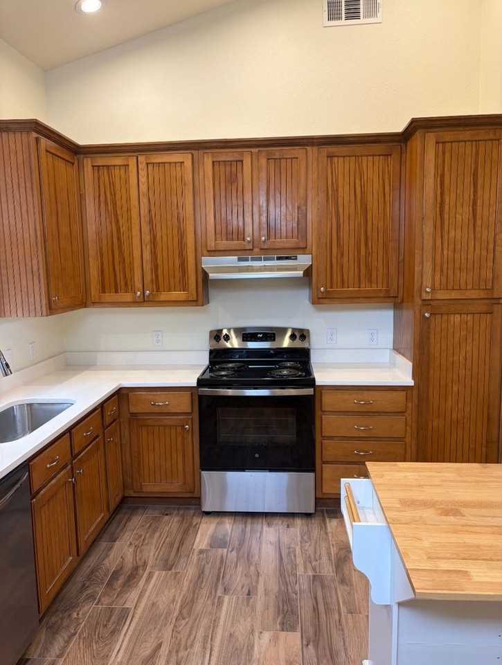 1817 Dara Dr - Photo 4 of 15