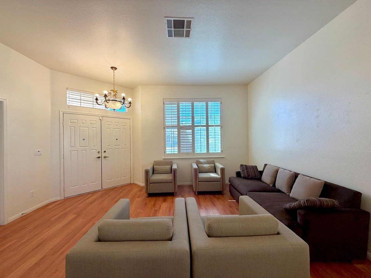 6216 Pride Ln - Photo 6 of 36