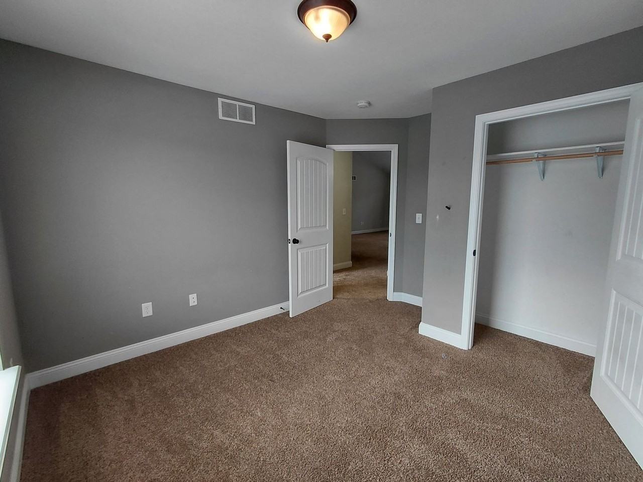 137 Creek View Dr - Photo 6 of 24