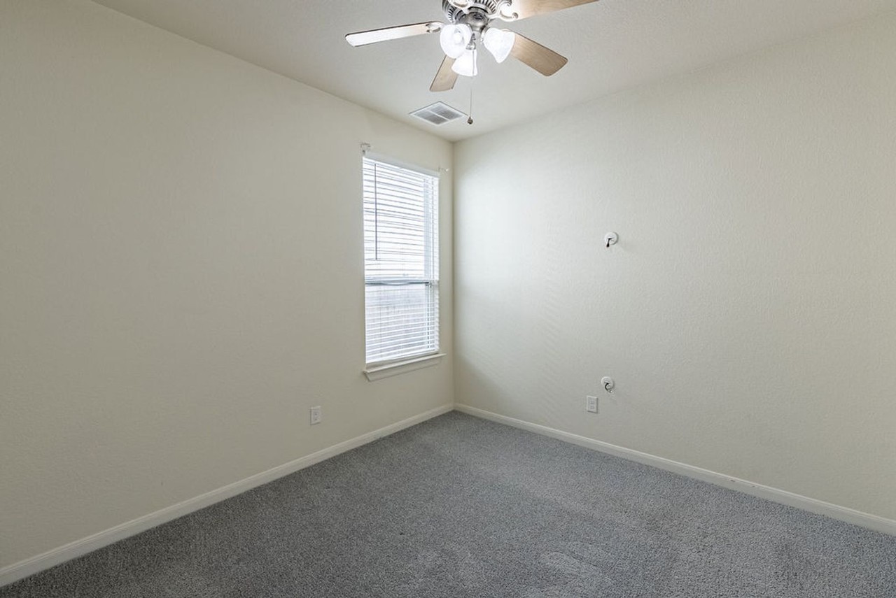5854 Urbano Bnd - Photo 3 of 19