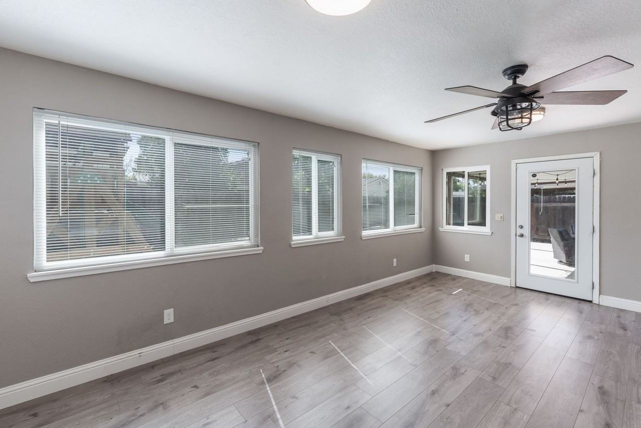 10222 Sunol Way - Photo 6 of 36