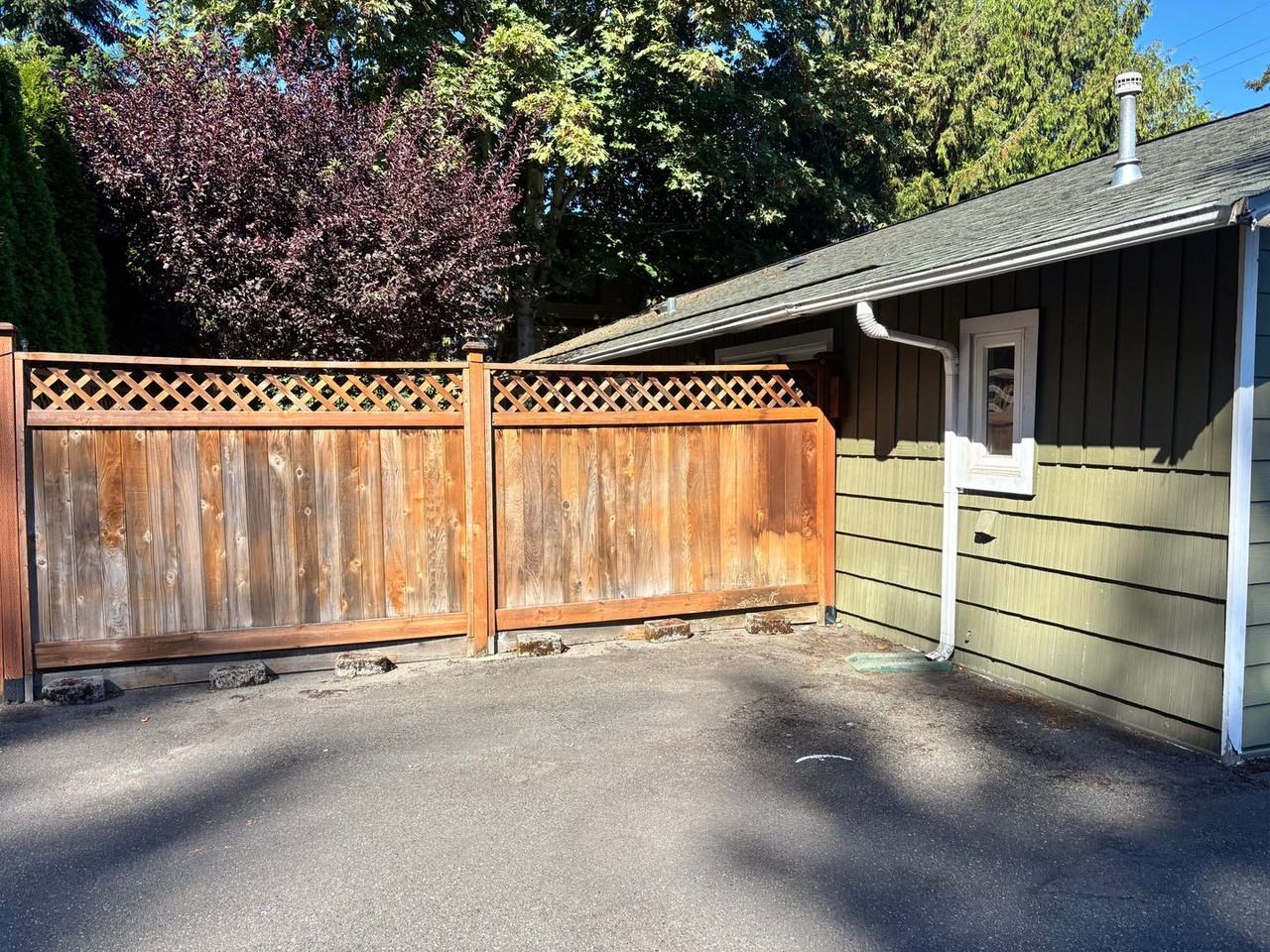 20216 76th Ave W - Photo 3 of 18