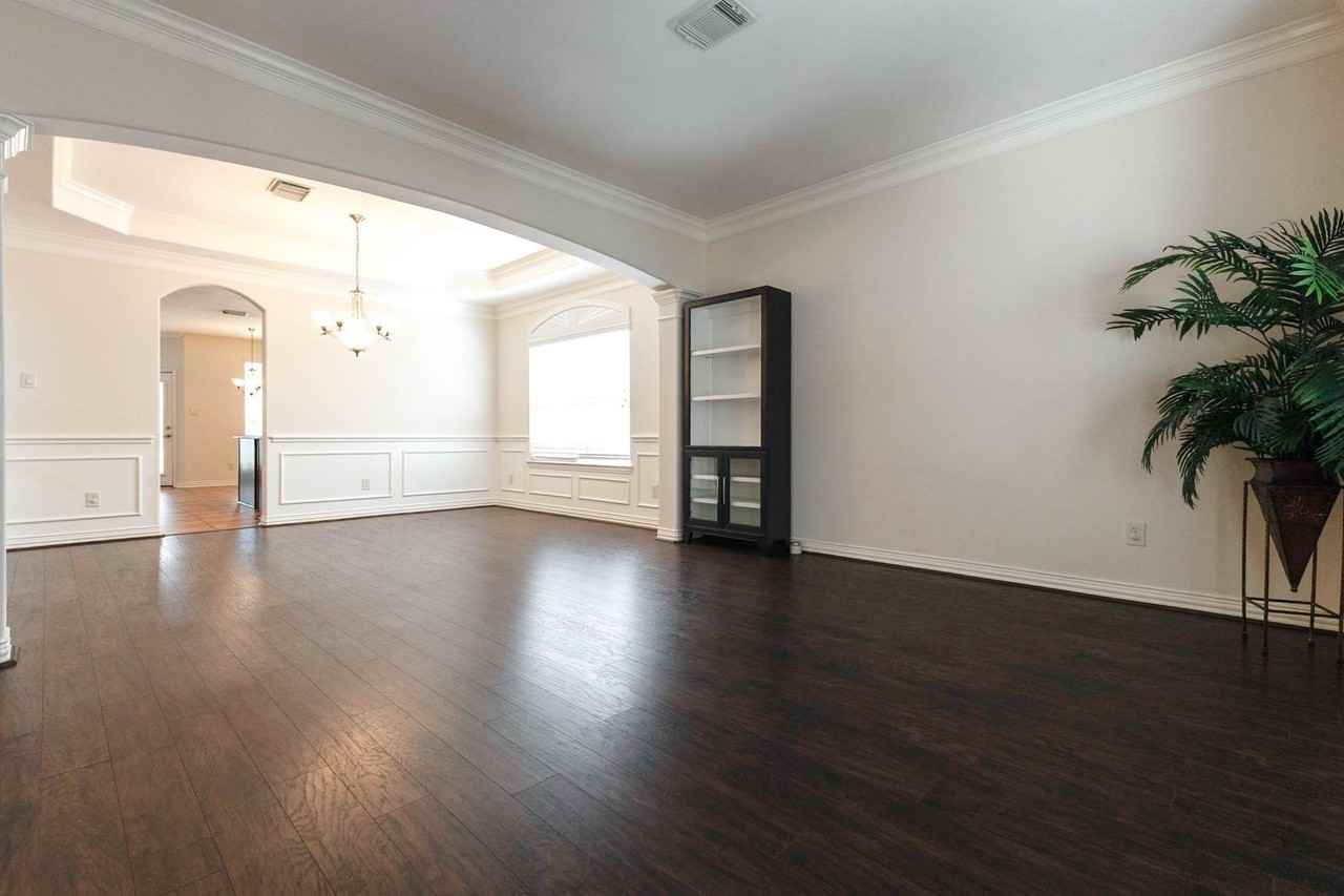 4023 Portofino Ct - Photo 4 of 48