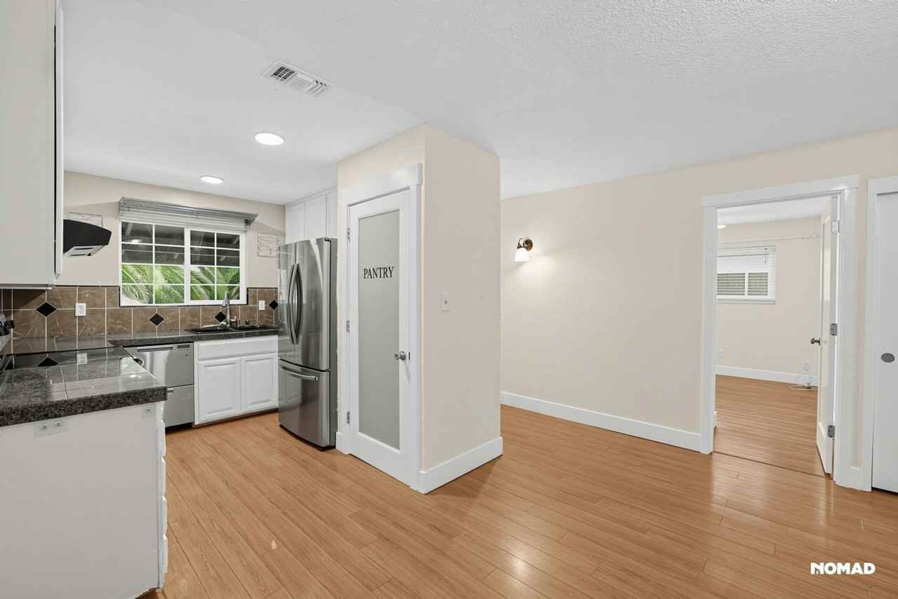 3059 Rosemont Dr - Photo 4 of 25