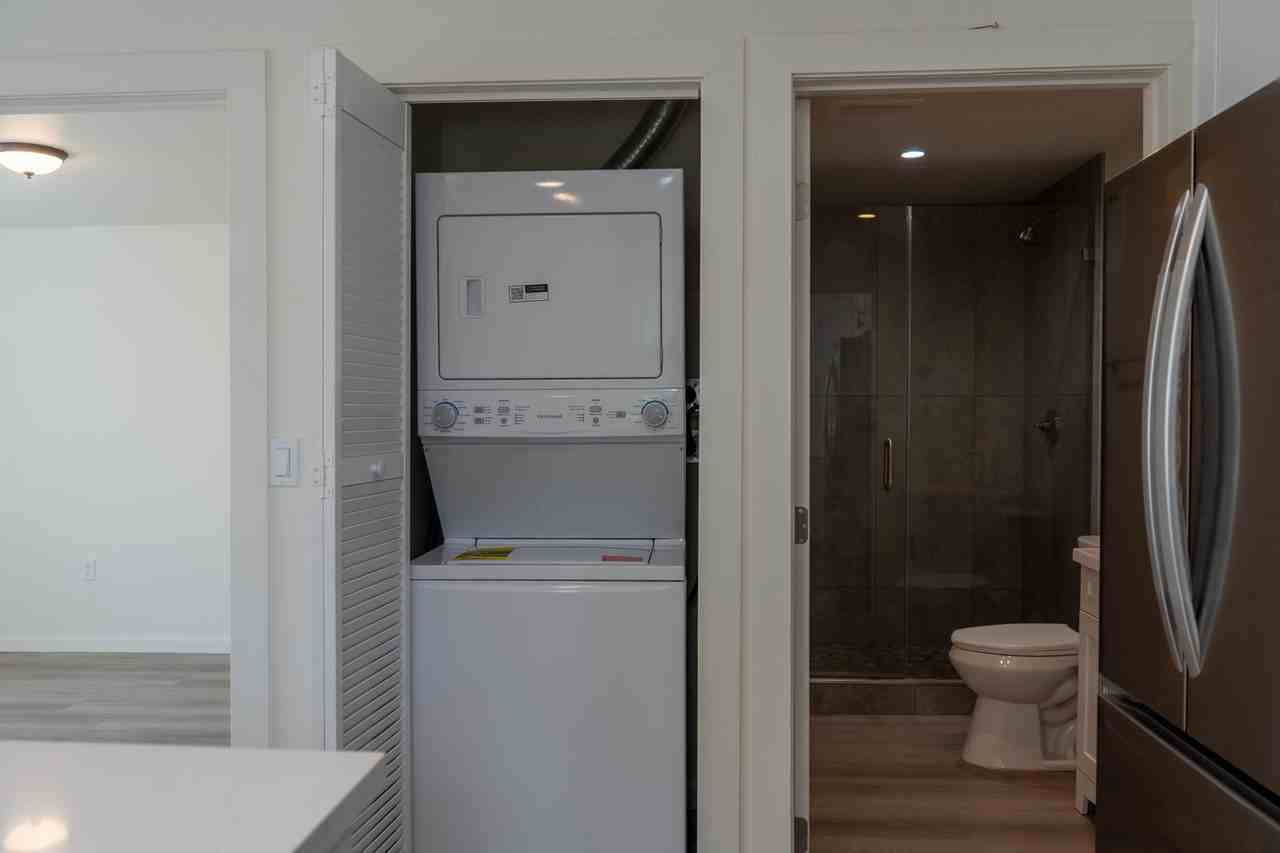 821 E 104th St - Photo 6 of 9