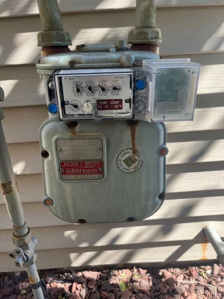 8474 Bubbling Springs Dr - Photo 2 of 17