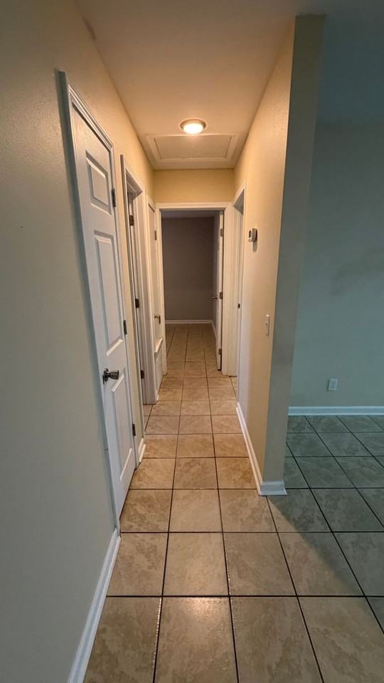 1811 Chestnut Ave - Photo 5 of 15