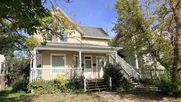 featured image of 710 E 20th St