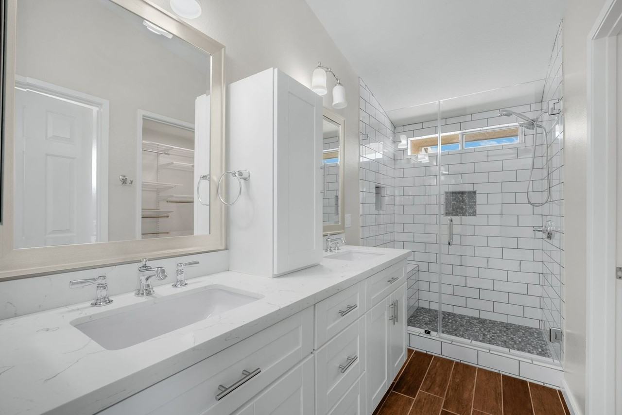 934 Big Spring Ct - Photo 5 of 24