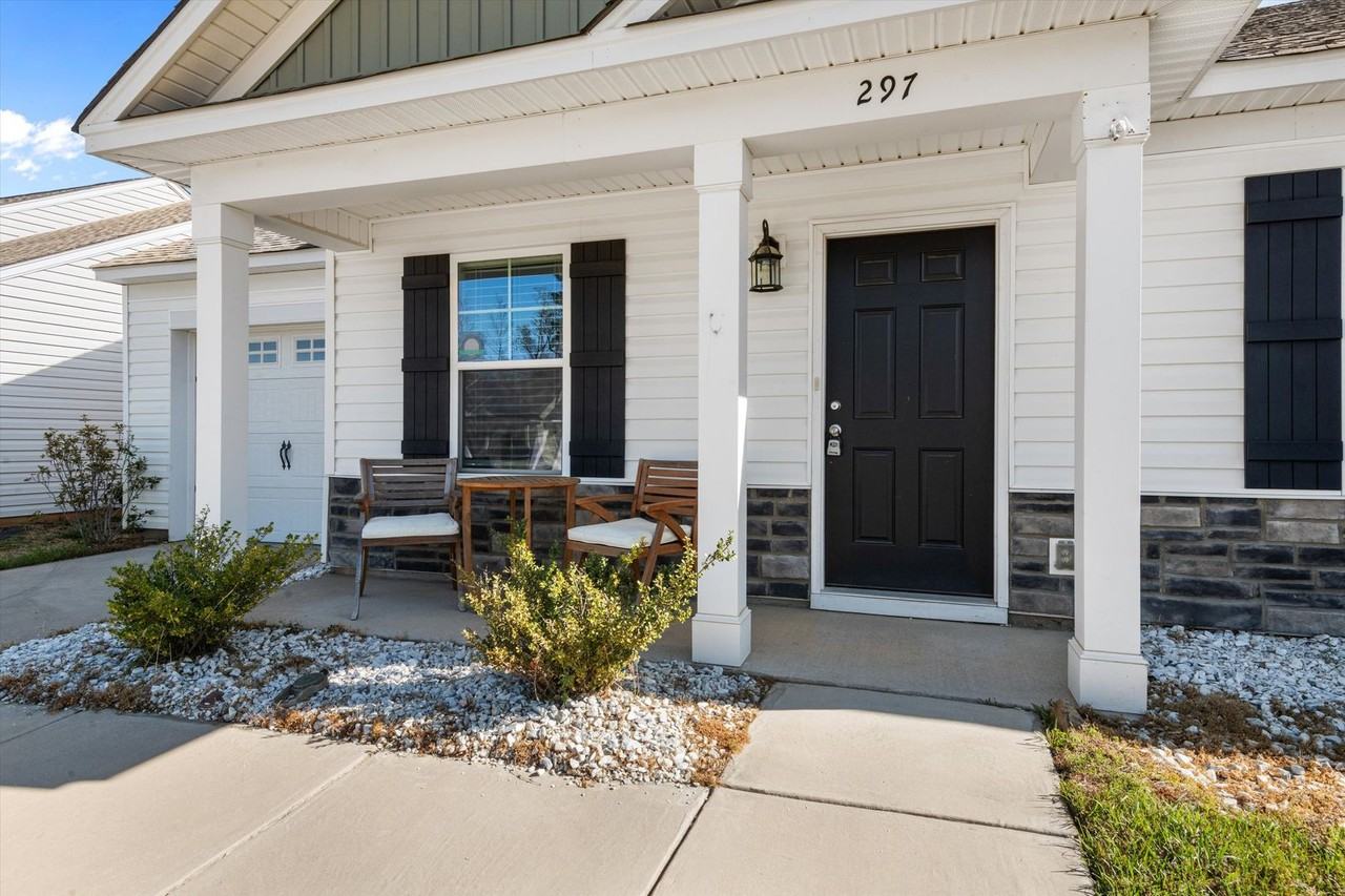 297 Wahoo Cir - Photo 2 of 19