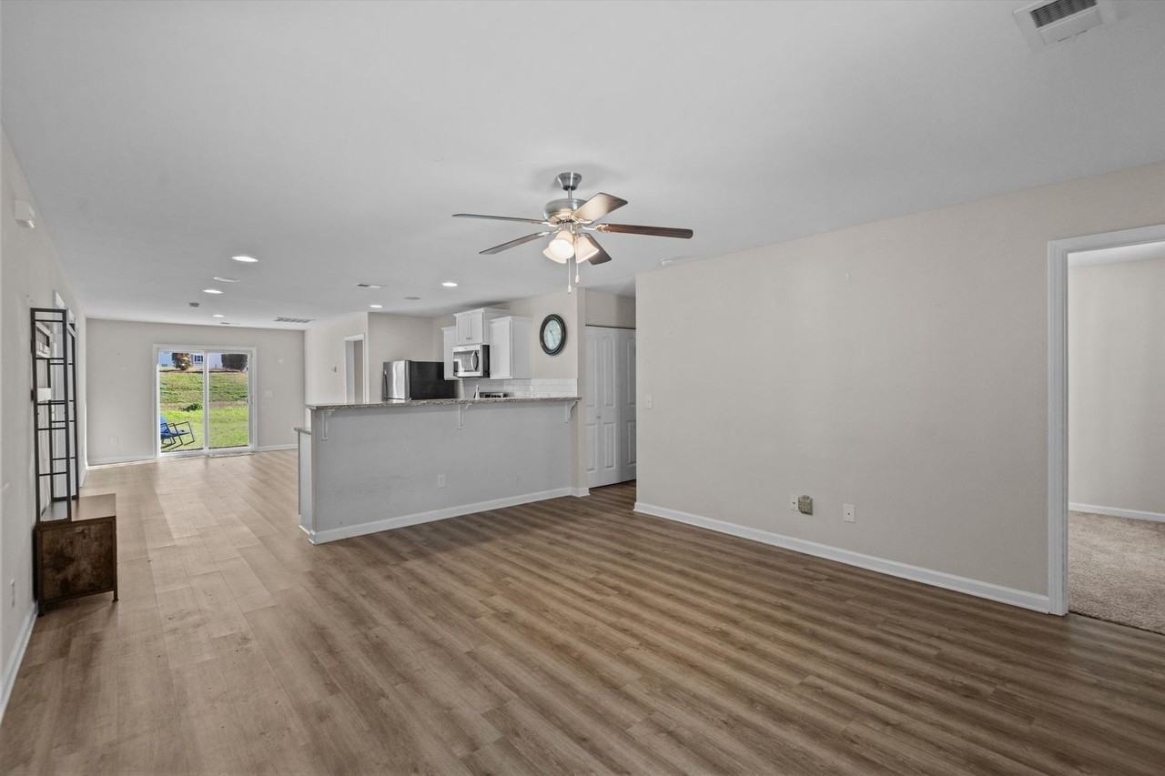 297 Wahoo Cir - Photo 5 of 19