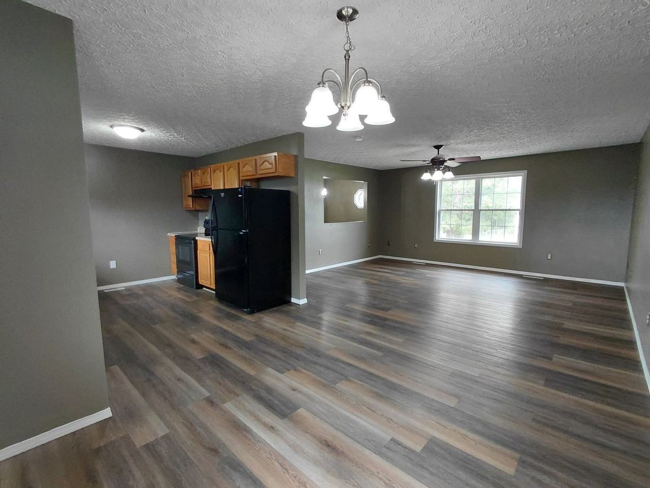 15430 Top Dr - Photo 7 of 19