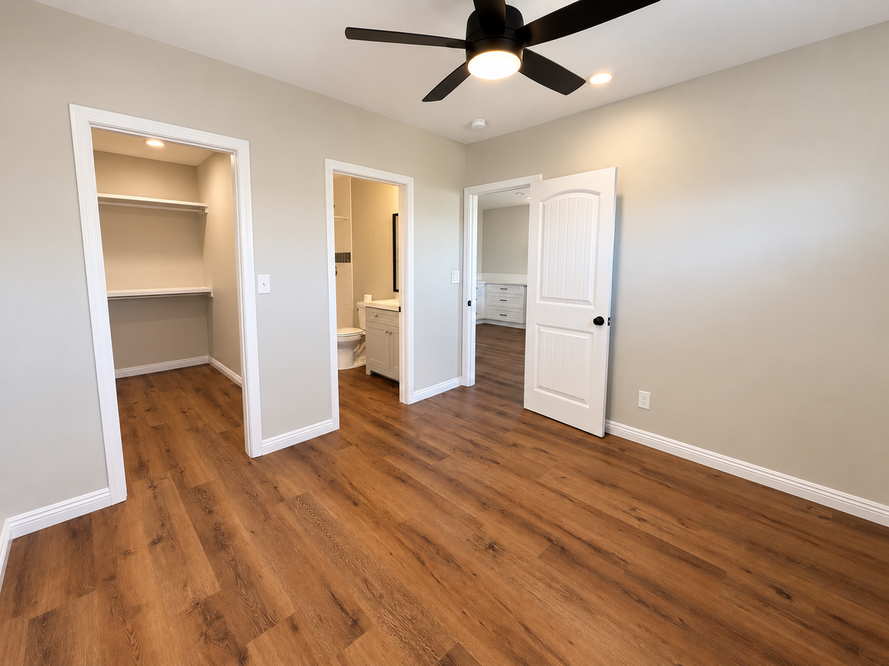 7788 1/2 Laurel Ave - Photo 5 of 9