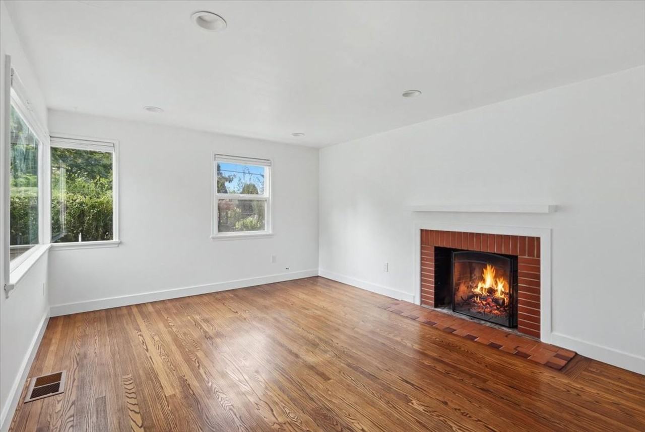 4303 Baker Ave Nw - Photo 2 of 26