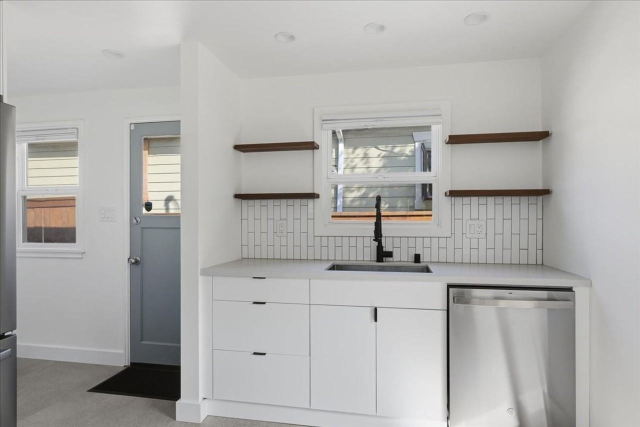 4303 Baker Ave Nw - Photo 6 of 26