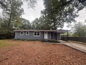 826 Shannon Cir Ne - Photo 1 of 1