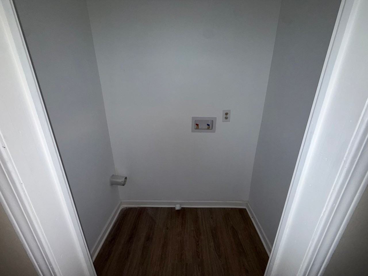 826 Shannon Cir Ne - Photo 6 of 11